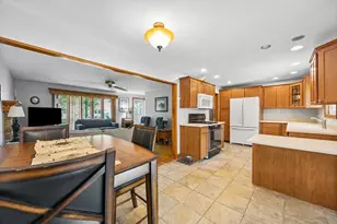55 Evans St, Somerset, MA 02726 - Photo 9