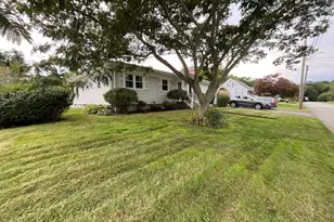 55 Evans St, Somerset, MA 02726 - Photo 5