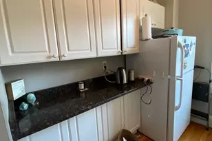26 Myrtle St, Boston, MA 02114 - Photo 9