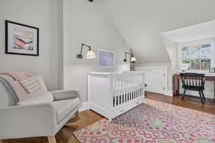 54 Pinckney St, Boston, MA 02114 - Photo 15
