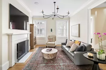 54 Pinckney St, Boston, MA 02114 - Photo 11