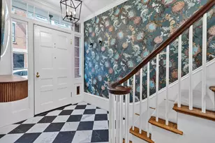 54 Pinckney St, Boston, MA 02114 - Photo 3