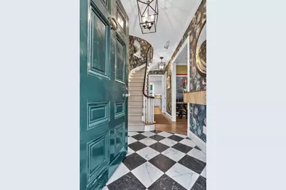 54 Pinckney St, Boston, MA 02114 - Photo 3