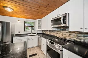 26 Greenwood Village St, Easton, MA 02334 - Photo 9