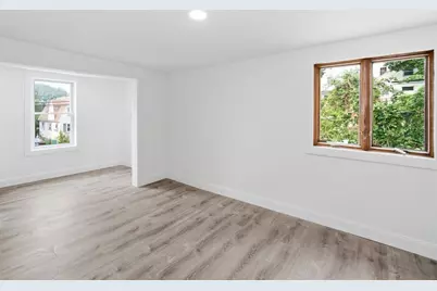 139 Spring St, Quincy, MA 02169 - Photo 13