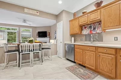 44 Cherry Ln #44, Grafton, MA 01560 - Photo 9