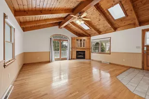 140 Crow Ln, Newburyport, MA 01950 - Photo 5