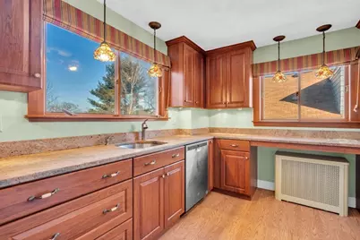 11-13 Bridgham Ave #2, Watertown, MA 02472 - Photo 3