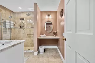 240 Meadow Wood Dr, Holden, MA 01520 - Photo 17