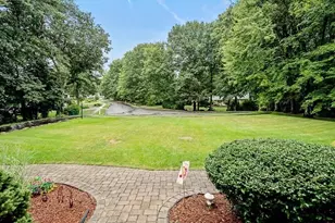 240 Meadow Wood Dr, Holden, MA 01520 - Photo 27