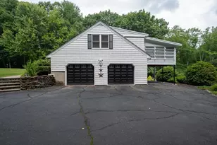 240 Meadow Wood Dr, Holden, MA 01520 - Photo 29