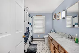 240 Meadow Wood Dr, Holden, MA 01520 - Photo 25