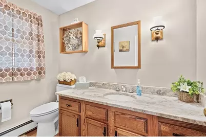 240 Meadow Wood Dr, Holden, MA 01520 - Photo 15