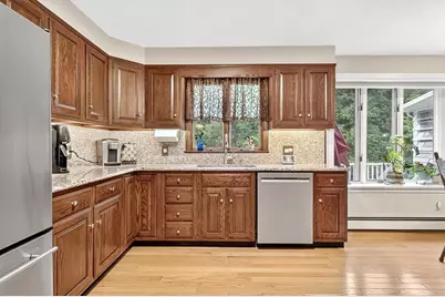 240 Meadow Wood Dr, Holden, MA 01520 - Photo 13