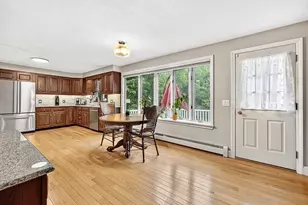 240 Meadow Wood Dr, Holden, MA 01520 - Photo 13
