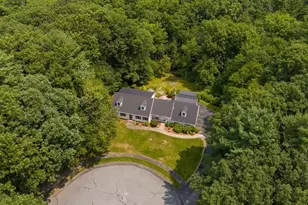 240 Meadow Wood Dr, Holden, MA 01520 - Photo 35