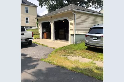 16 California Court, Clinton, MA 01510 - Photo 3