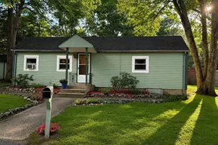 13 Park Ln, Wayland, MA 01778 - Photo 3