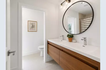 13 Quincy St #13C, Somerville, MA 02143 - Photo 11