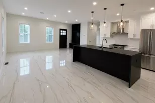 13 Quincy St, Somerville, MA 02143 - Photo 5
