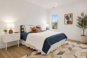 13 Quincy St, Somerville, MA 02143 - Photo 9