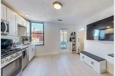 192 Athens St #3, Boston, MA 02127 - Photo 3