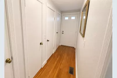 108 Tripp St, Framingham, MA 01702 - Photo 13
