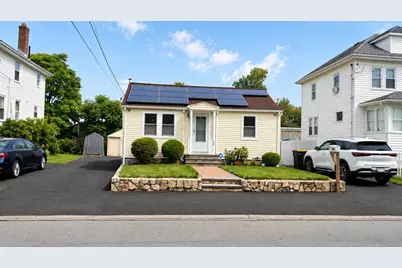108 Tripp St, Framingham, MA 01702 - Photo 1