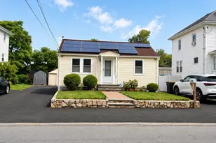 108 Tripp St, Framingham, MA 01702 - Photo 1