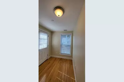 75 Bowers Street #5, Lowell, MA 01854 - Photo 9
