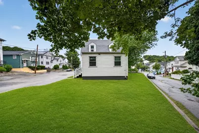 130 Dale St, Revere, MA 02151 - Photo 3