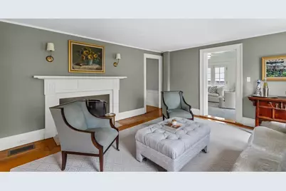 37 Lincoln St, Hingham, MA 02043 - Photo 17