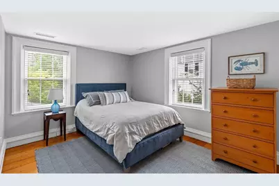 37 Lincoln St, Hingham, MA 02043 - Photo 23
