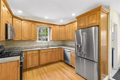 46 Beaver Street #46, Waltham, MA 02453 - Photo 3