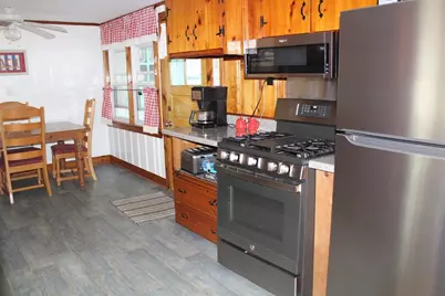 12 Waterman St #Winter, Mattapoisett, MA 02739 - Photo 9