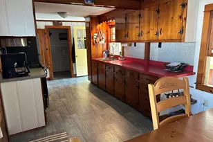 12 Waterman St, Mattapoisett, MA 02739 - Photo 7