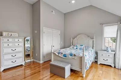 14 Lakeview Ave, Danvers, MA 01923 - Photo 23