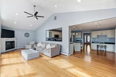 14 Lakeview Ave, Danvers, MA 01923 - Photo 15