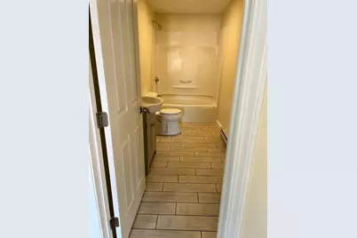 327 Hamilton Street #2, Worcester, MA 01604 - Photo 7