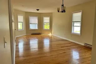 327 Hamilton St, Worcester, MA 01604 - Photo 5