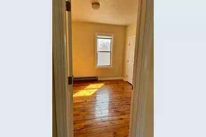 327 Hamilton Street #2, Worcester, MA 01604 - Photo 3