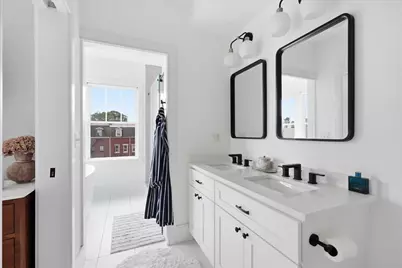 613 E 6th St. #3, Boston, MA 02127 - Photo 11