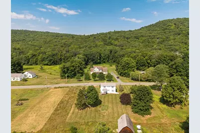 81 South St, Williamsburg, MA 01096 - Photo 29