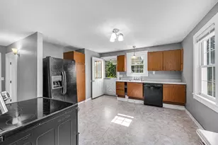 81 South St, Williamsburg, MA 01096 - Photo 9
