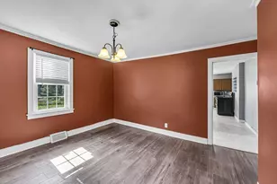 81 South St, Williamsburg, MA 01096 - Photo 15