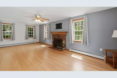 193 Center Depot Rd, Charlton, MA 01507 - Photo 9
