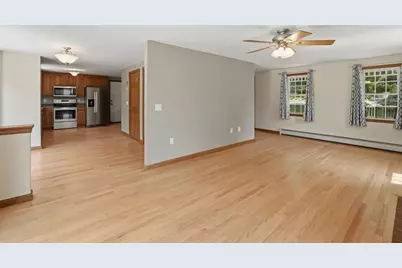 193 Center Depot Rd, Charlton, MA 01507 - Photo 11