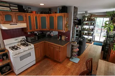 12 Webb St, Salem, MA 01970 - Photo 3