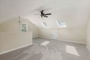 25 Whittier Meadows Dr, Amesbury, MA 01913 - Photo 33