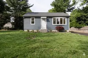 19 Nadeau Dr, Wrentham, MA 02093 - Photo 1